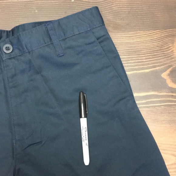 Burnside Chino Shorts 30 in Navy - Picture 4 of 5